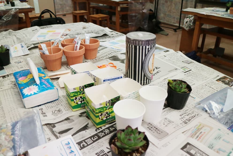 メタルシートを切り取る